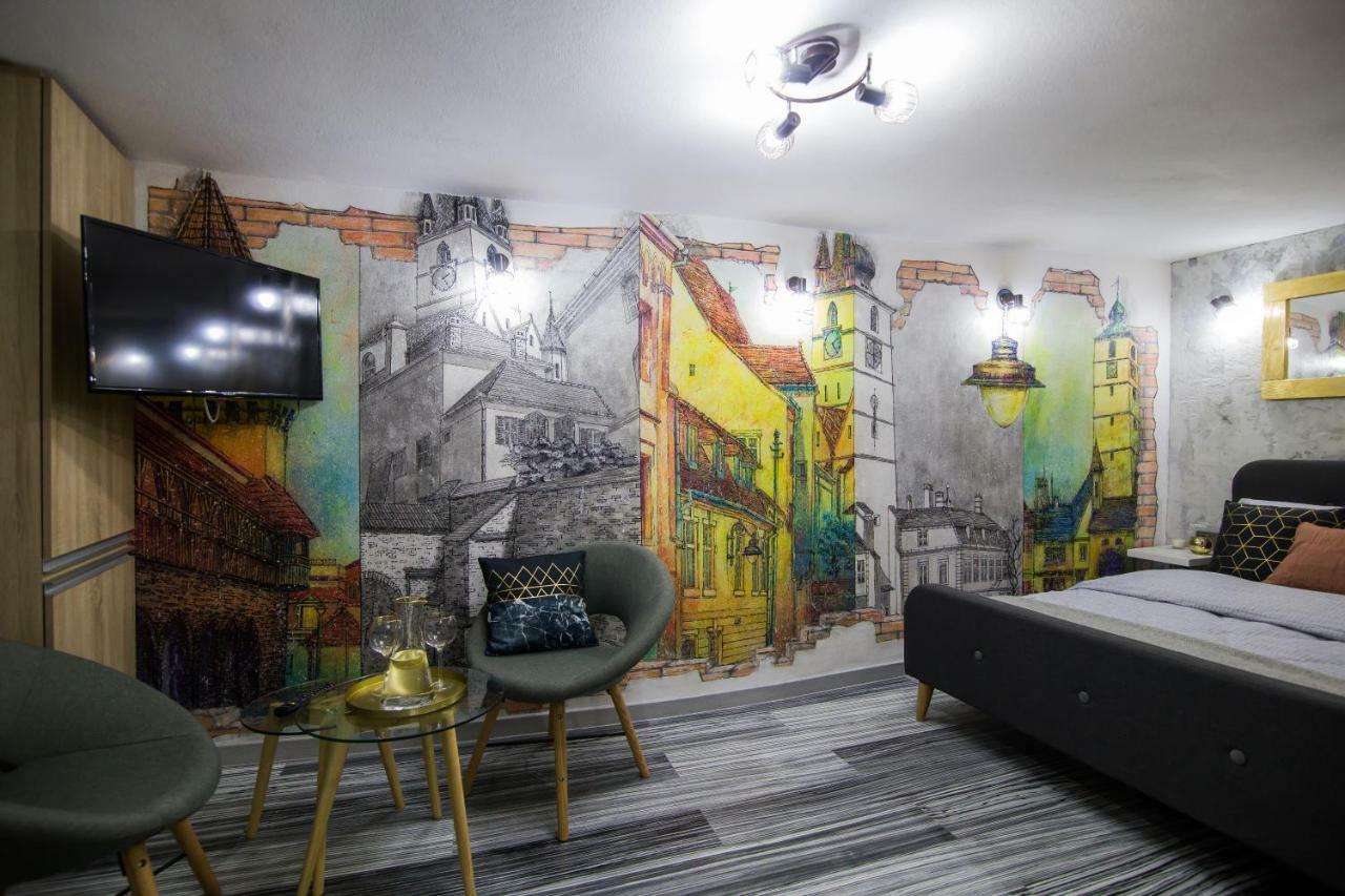 Old Town Studio Apartment Sibiu Eksteriør billede